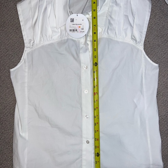 Chloe White Sleeveless Collar Button Down Shirt - Picture 2 of 4